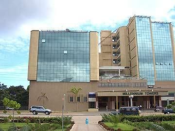 Millennium Towers Hotel Dar es Salaam Buitenkant foto